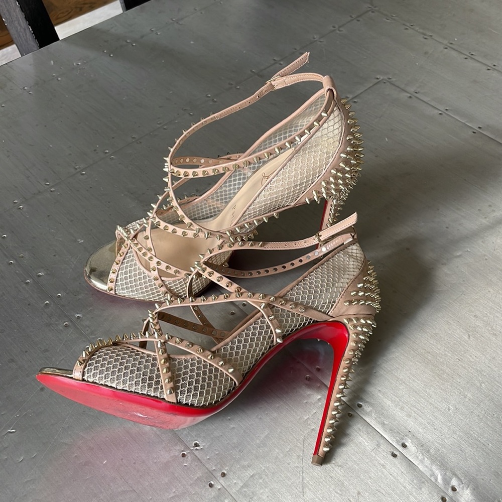 Christian Louboutin alarc 100mm beige nude light gold spike mesh stiletto 38.5 - Picture 4 of 11